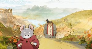 Kadr z filmu animowanego. Myszka w czerwonej bluzie i miś w płaszczu, spodniach i koszuli idą drogą. W tle góry i woda.