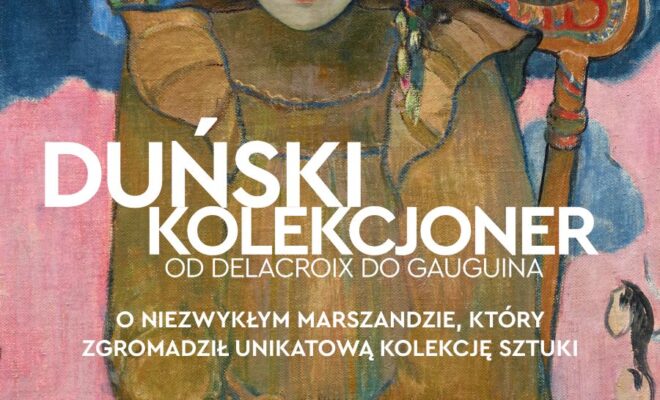 Plakat przedstawia obraz w stylu postimpresjonistycznym: młodą kobietę z grzywką i poważnym wyrazem twarzy, siedzącą na ozdobnym krześle. Tło utrzymane jest w odcieniach granatu, różu i błękitu. Na pierwszym planie widoczna jest stylizowana postać z zielonkawo-brązową suknią. Na plakacie znajdują się napisy: „DUŃSKI KOLEKCJONER. Od Delacroix do Gauguina” „O niezwykłym marszandzie, który zgromadził unikatową kolekcję sztuki” „Wystawa w kinie” W rogu plakatu znajduje się logo „Royal Academy of Arts” i nazwa „Ordrupgaard”. Dodatkowy tekst informuje, że w filmie pojawią się także dzieła Moneta, Pissarra, Cézanne’a, Maneta i Degasa. Na dole widnieje adres strony: kinomaestro.pl oraz informacja o produkcji.